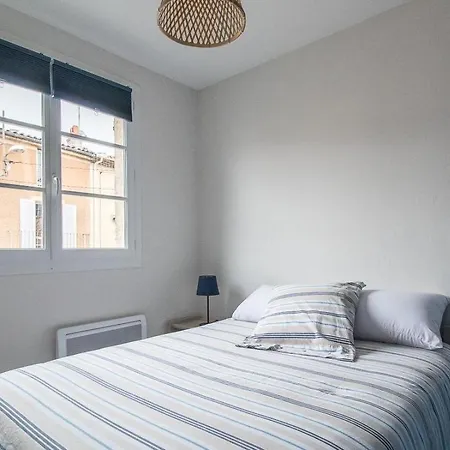 4 Et 6 Personnes Au Coeur Du Centre Medieval De Billom