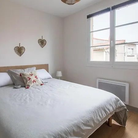 Apartamento 4 Et 6 Personnes Au Coeur Du Centre Medieval De *