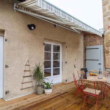 4 Et 6 Personnes Au Coeur Du Centre Medieval De Apartamento Billom